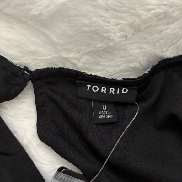 Torrid Mini Lurex Chiffon Tiered Mini Dress Size 0/L (12) NEW Floral Deep Black - Picture 9 of 12